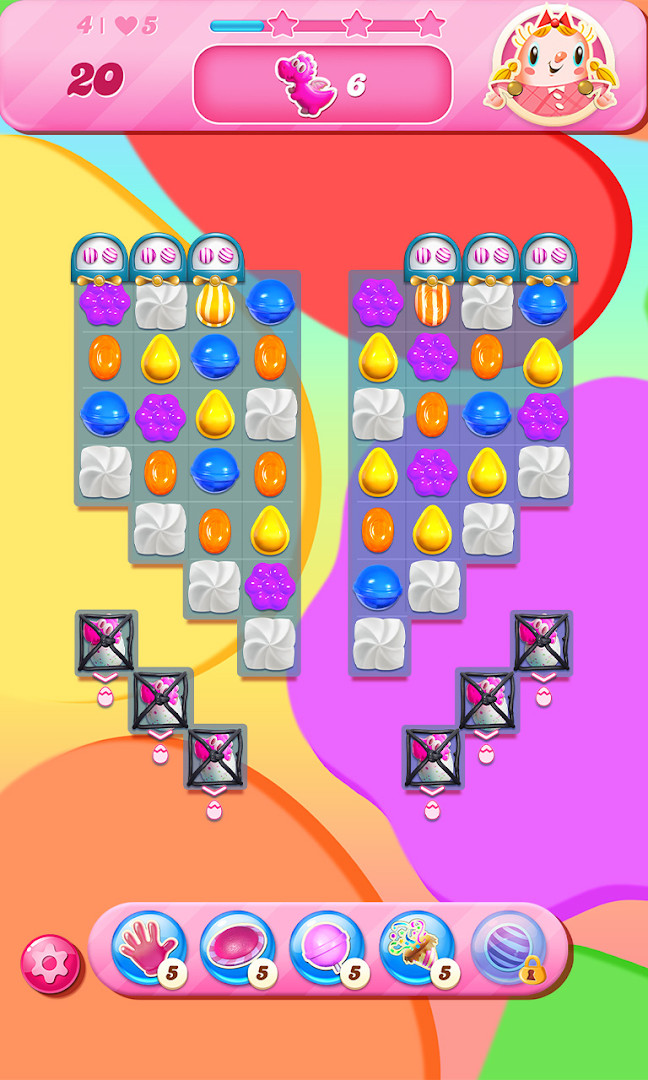 Candy Crush Saga booster selection showing Lollipop Hammer and Jelly Fish