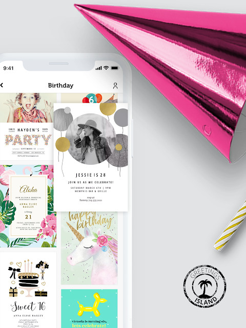 Invitation Maker: Cards & RSVP premium screen listing 5,000+ designs, no ads and no watermarks