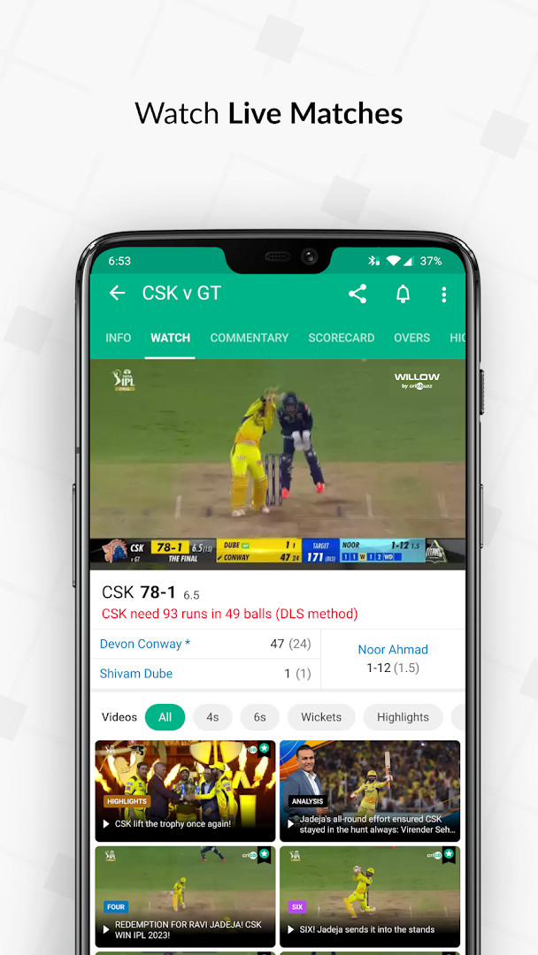 Cricbuzz home screen with match schedules and latest cricket news.